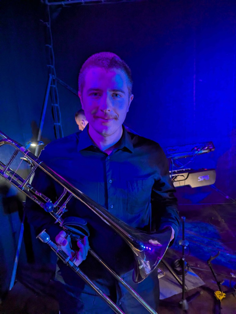 PXL_20250906_200326804.MP